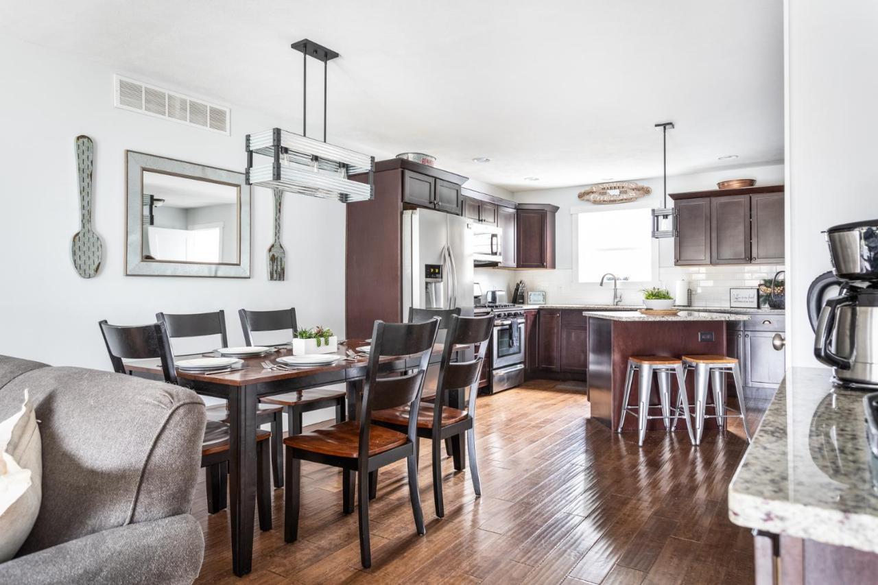 “Hygge” 3Bdr Townhouse, Close To Beach, Park & Wineries! Traverse City Ngoại thất bức ảnh